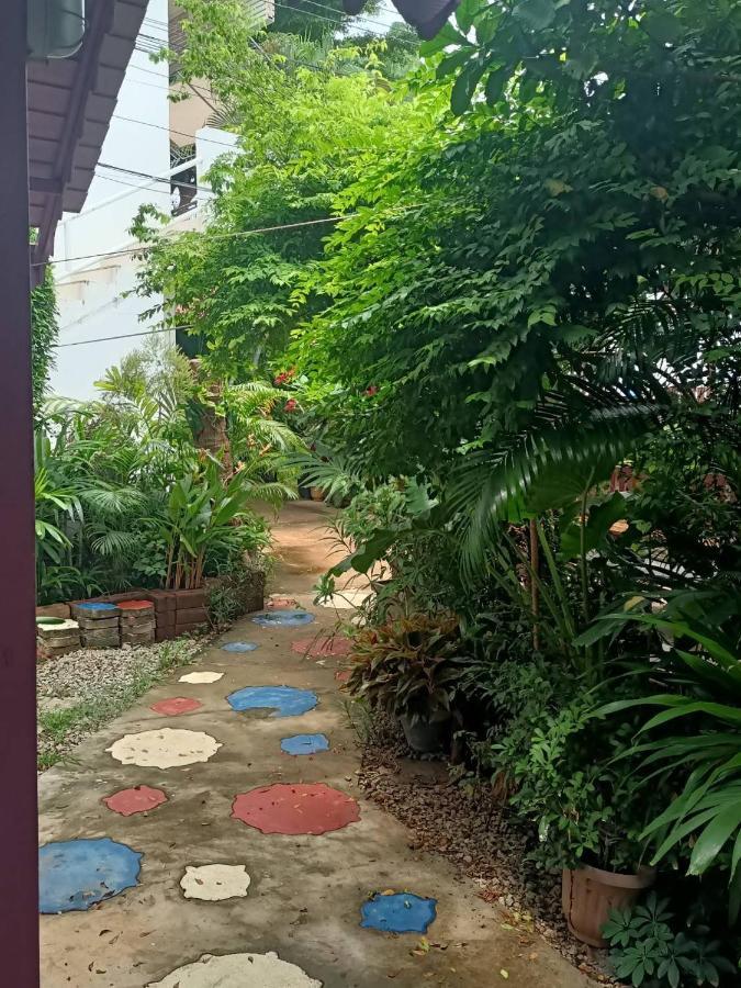 Adrian View Resort Ko Si Chang Dış mekan fotoğraf