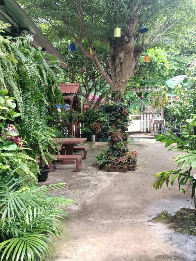 Adrian View Resort Ko Si Chang Dış mekan fotoğraf